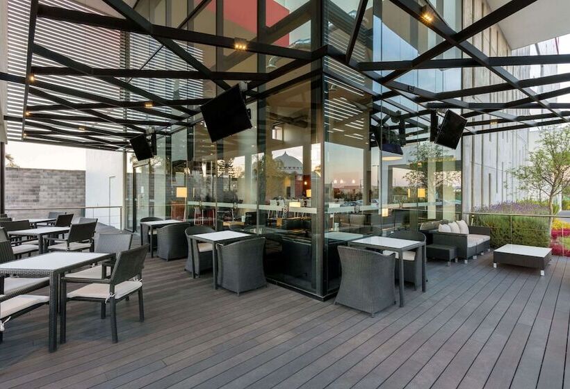 هتل Ramada Encore By Wyndham San Luis Potosi