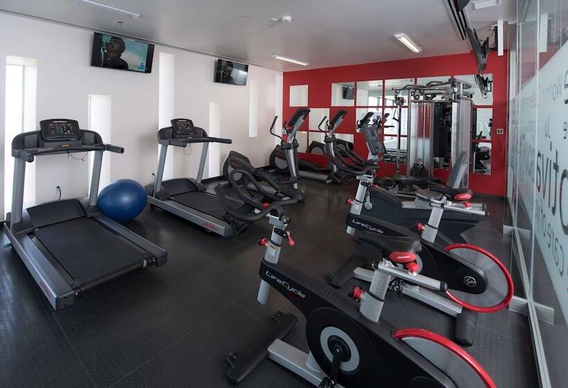 هتل Ramada Encore By Wyndham San Luis Potosi