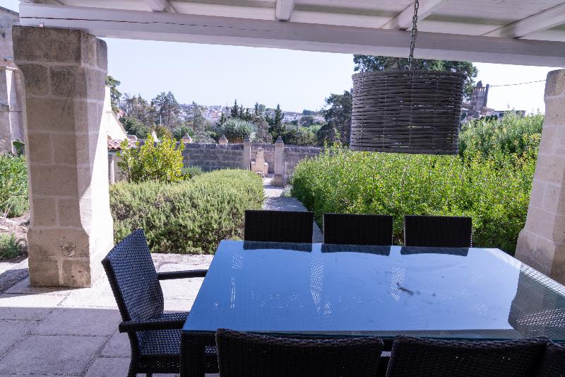 هتل روستایی Masseria Caliani