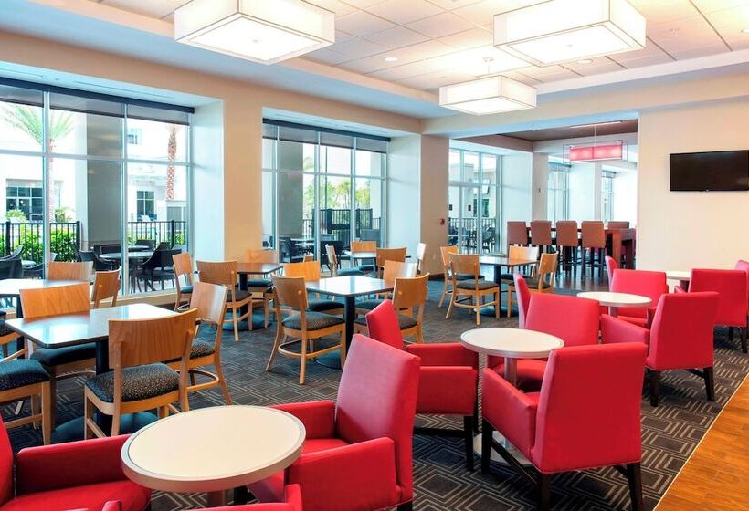 酒店 Towneplace Suites Orlando At Flamingo Crossings® Town Center/western Entrance