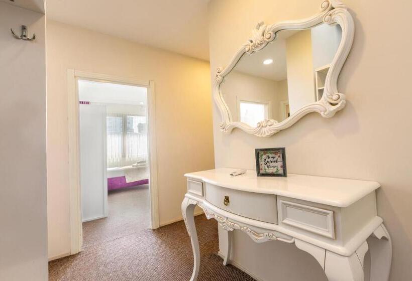 Bikka&asell Suite