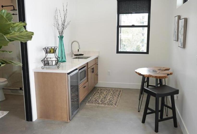 膳宿费 Hidden Hacienda