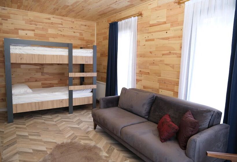 مبيت وإفطار Abant Sedir Park Butik Otel