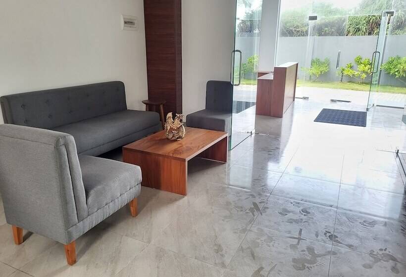 ホテル Canela Resort Kabalana