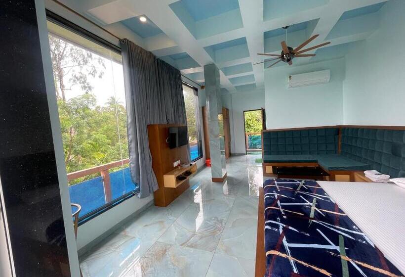 فندق Natural Resort Panhala