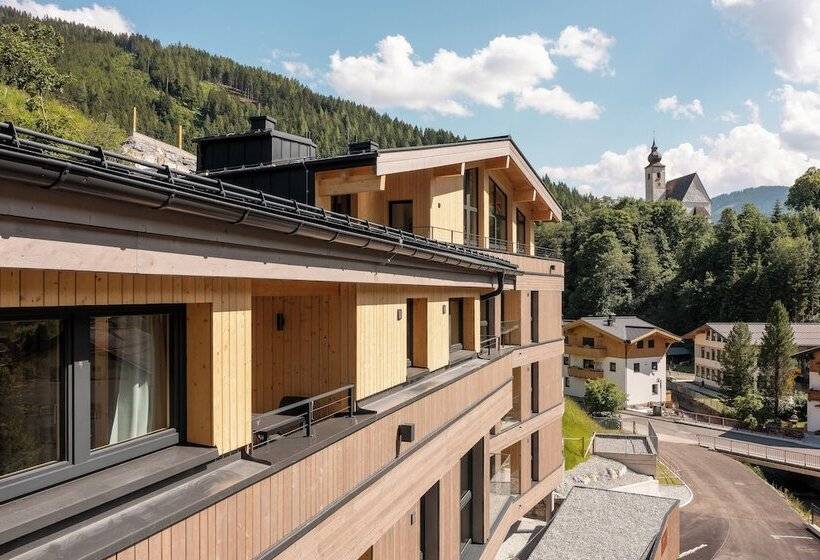 Wildbach Lodge Dienten
