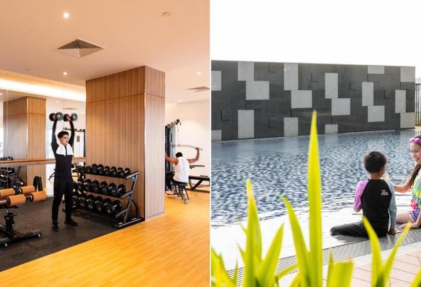 هتل Holiday Inn Sepang Airport By Ihg