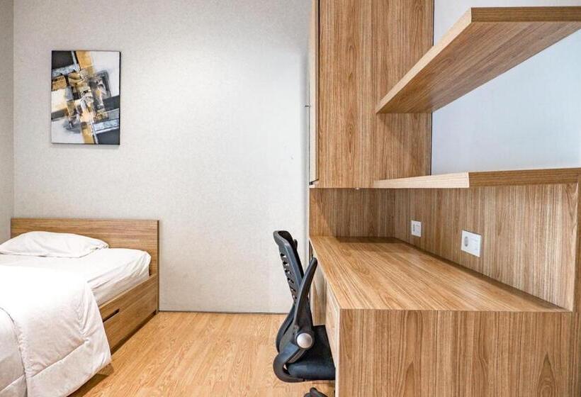 پانسیون 3j Living