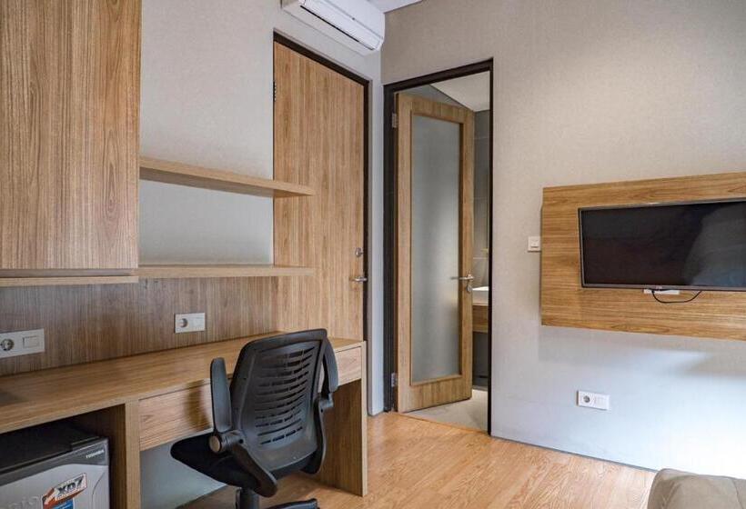 پانسیون 3j Living