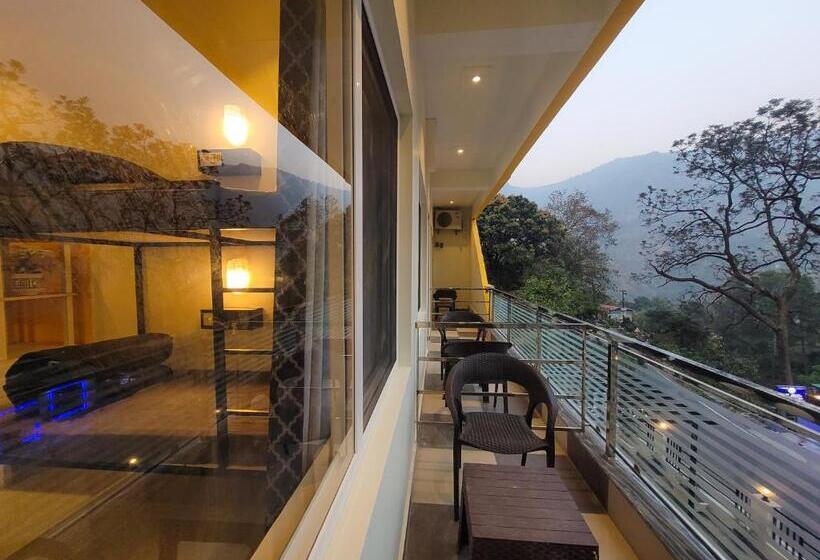 The Hosteller Jeolikote