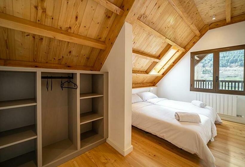 Aran Hostel