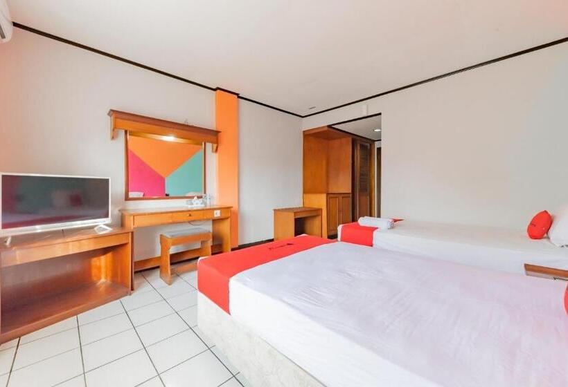 هتل Reddoorz Near Plaza Balikpapan