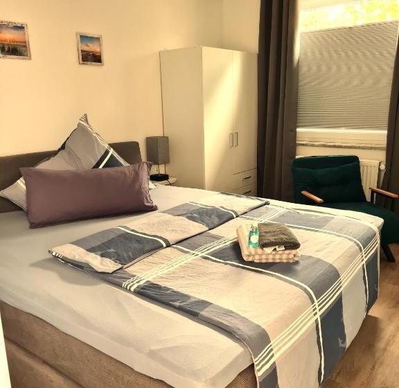Пансион Apartmenthaus Am Park