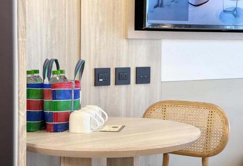 هتل Boutech Jiantan