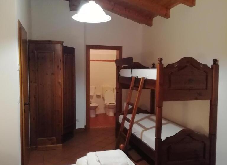 בית מלון כפרי Sot La Mont   Torlano Nimis