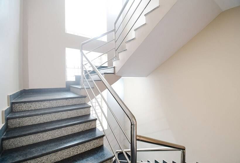 فندق Fabexpress Shree Residency