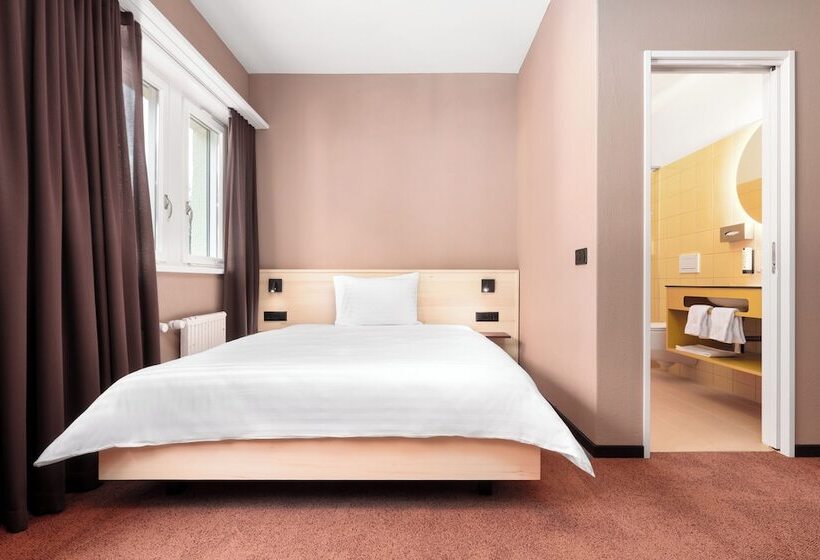 호텔 Kloster By B Smart