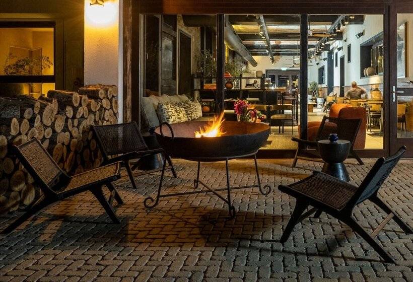 فندق Pereh Mountain Resort