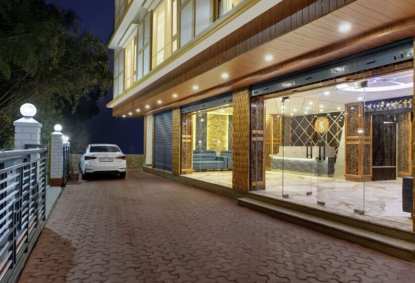 هتل Yashshree Sikkim Blossom