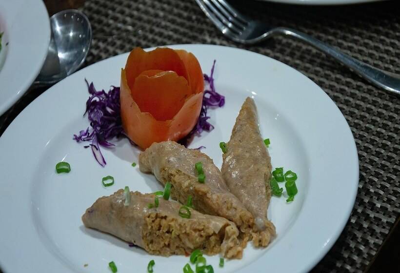 هتل Yashshree Sikkim Blossom