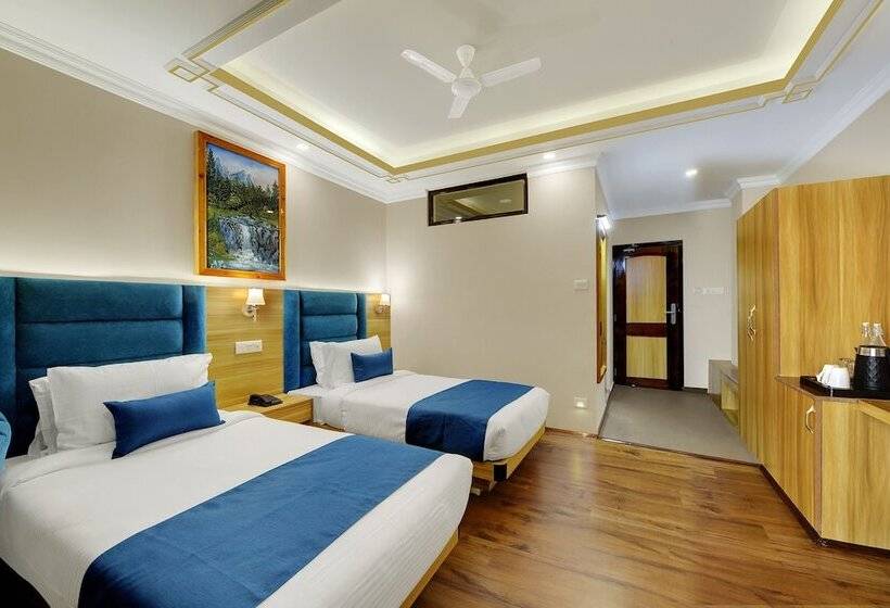 هتل Yashshree Sikkim Blossom