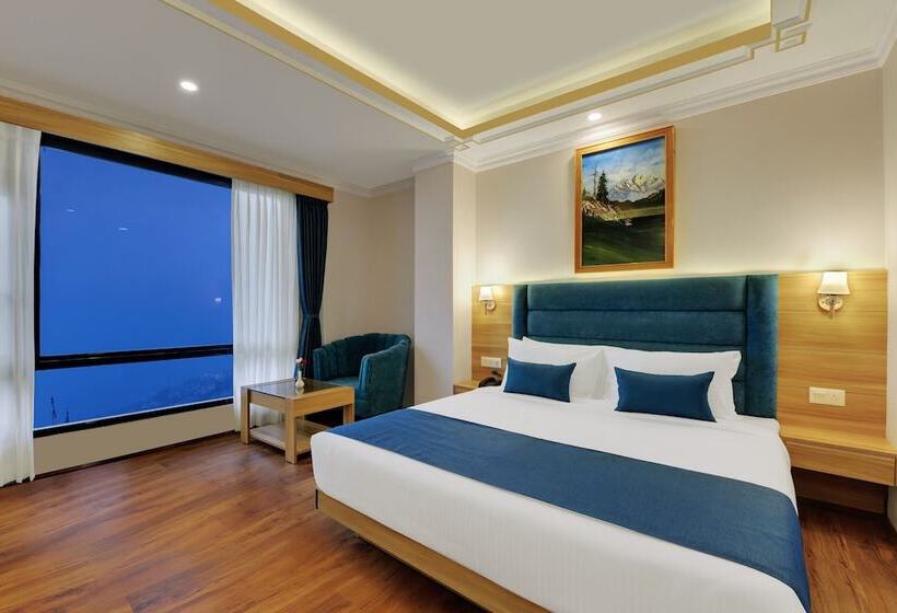 هتل Yashshree Sikkim Blossom