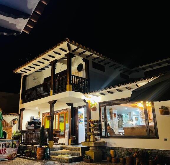 هتل La Casa De Las Flores Spa