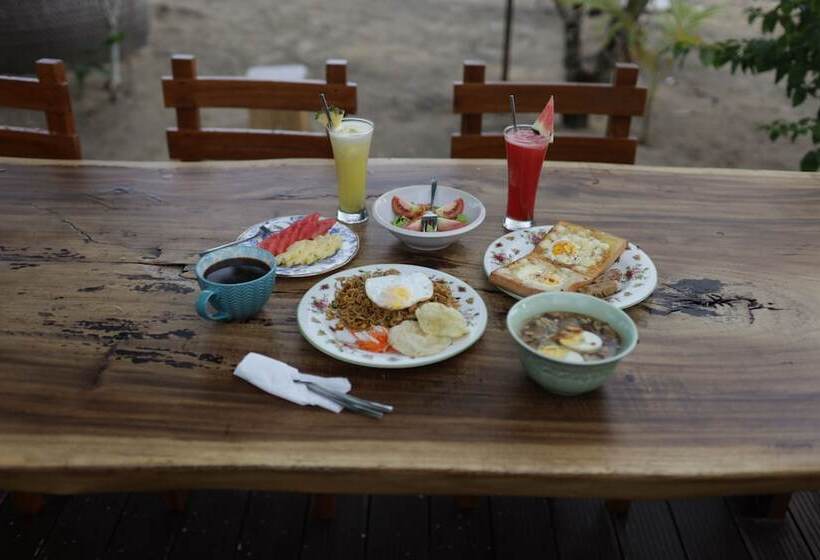 호텔 Mambo Beach Resort