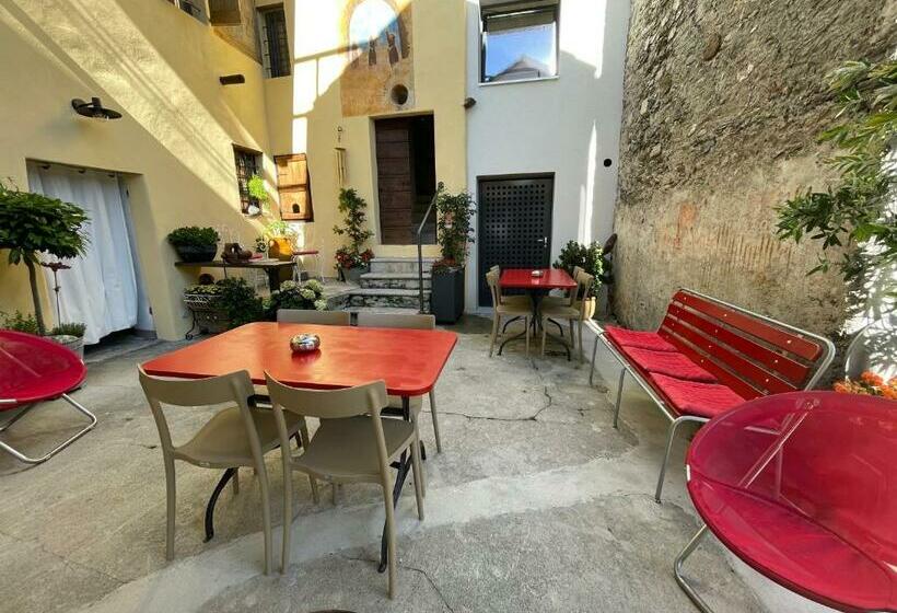 호스텔 Osteria Centrale   B&b
