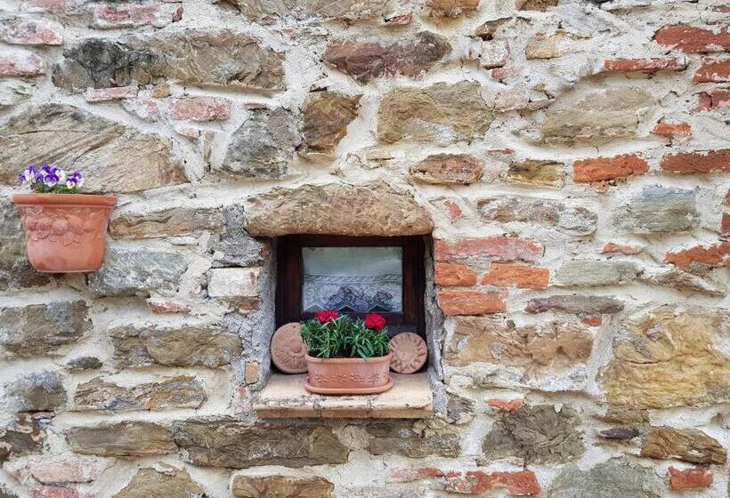 فندق Girasole Ad Antico Casale  700