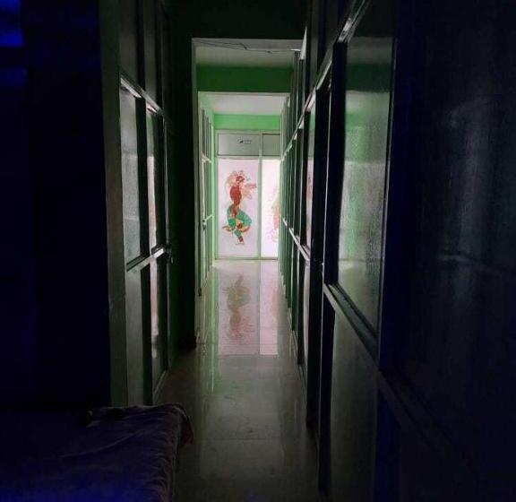 Отель Spot On Laxmi Guest House