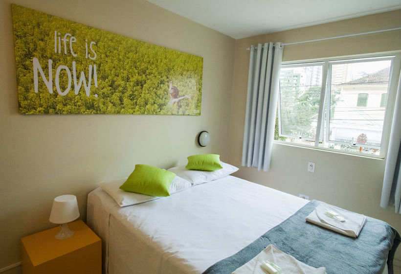 הוסטל Clh Suites Curitiba