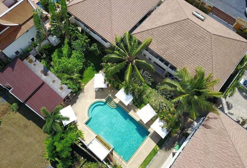 Babylon Pool Villas