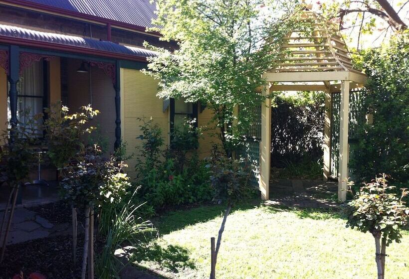 هتل Barossa Dreams