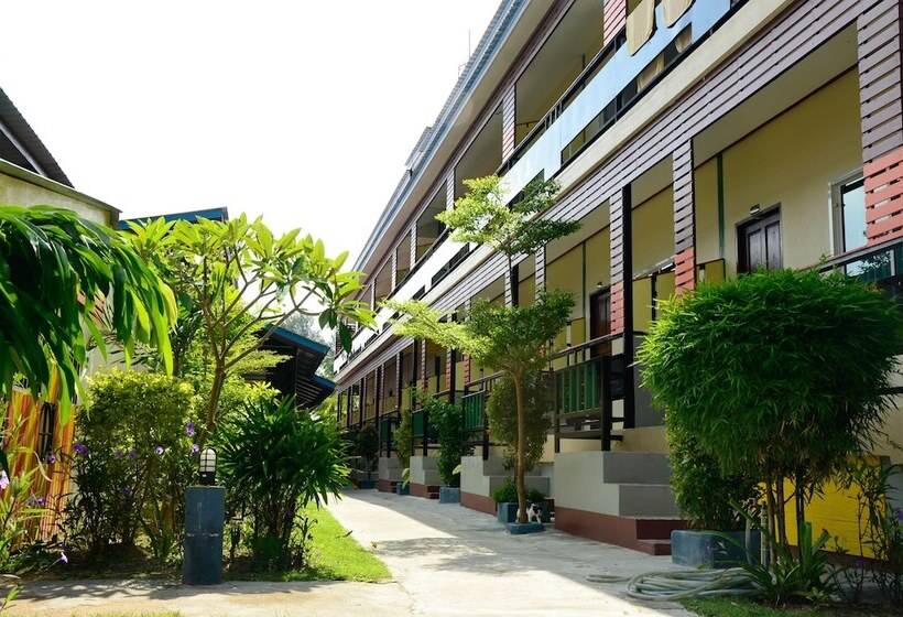 هتل Chongkhao Resort  Phi Phi Island