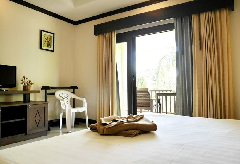 هتل Grand Manita Beach Resort