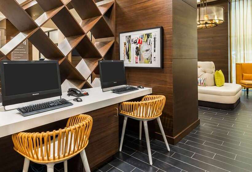 בית מלון כפרי Home2 Suites By Hilton Atlanta Downtown
