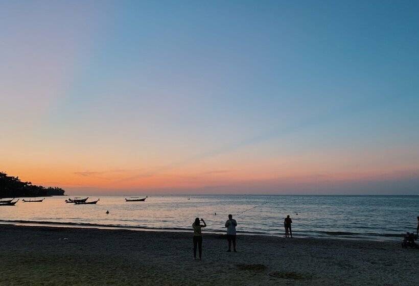 هتل Ice Kamalabeach