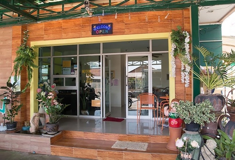 בית מלון כפרי Lotus Suite Hua Hin