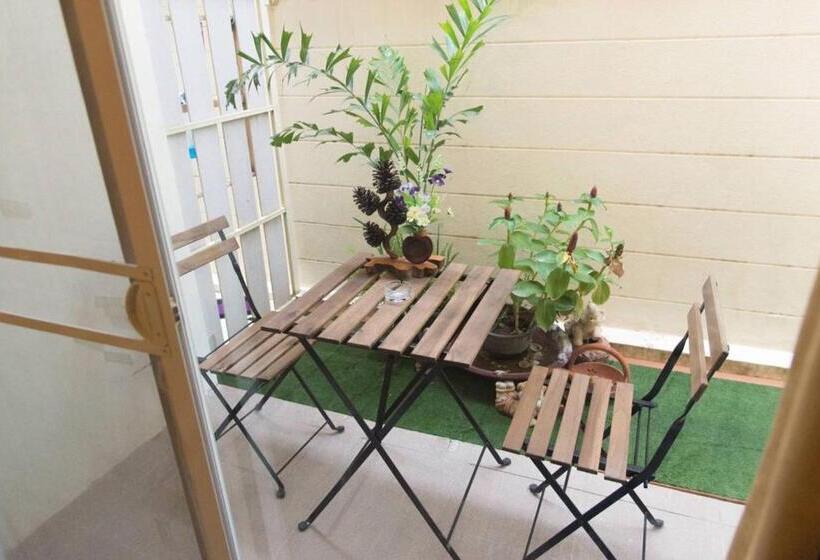 בית מלון כפרי Lotus Suite Hua Hin