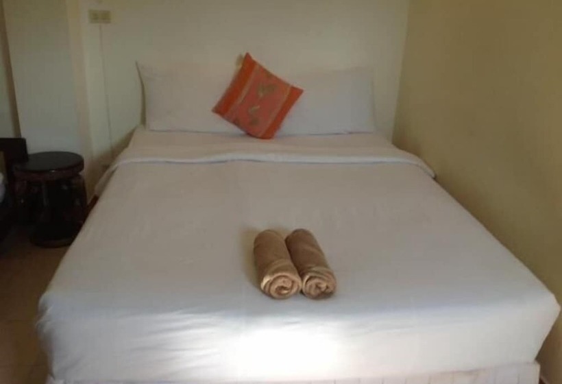 هتل Penzy Guest House