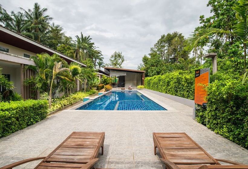 هتل The Fong Krabi Resort