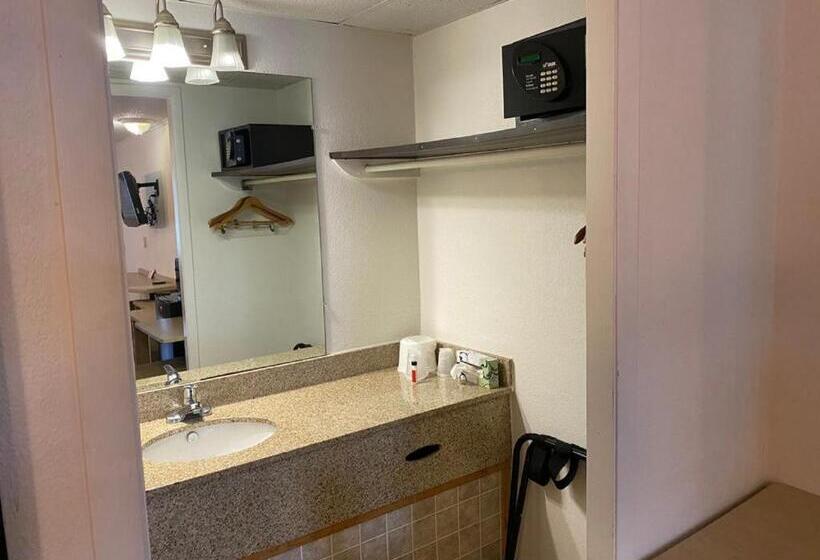 モーテル Fairbridge Inn Express London