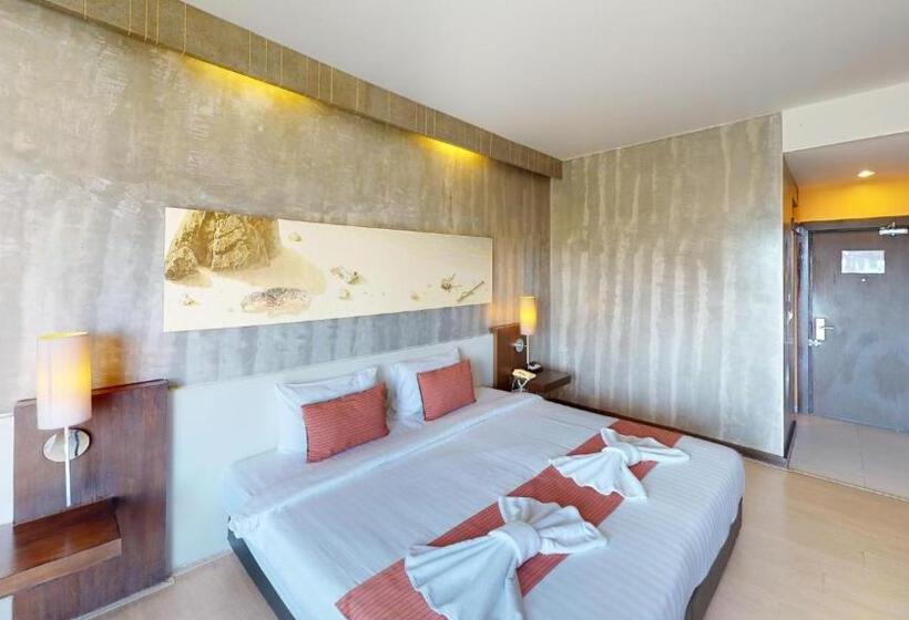 Silathip Huahin Serviced Apartment &