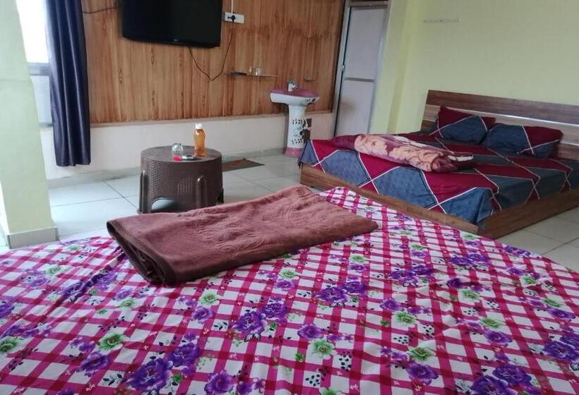 Hotel Spot On Stacy Guest House