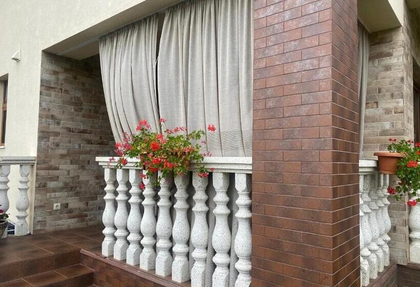 приватна садиба європа