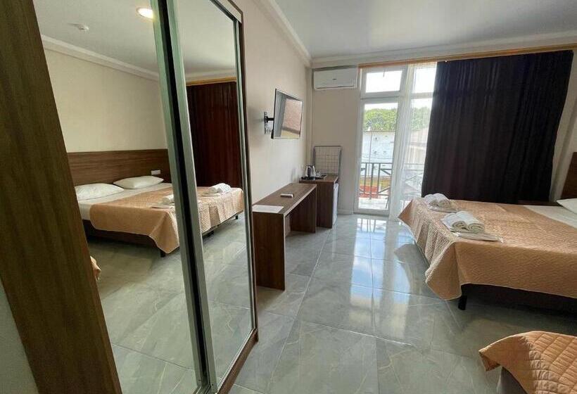 هاستل бугенвиллея