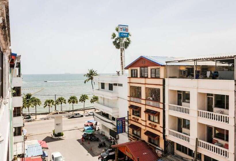 هتل Happy Jomtien   Beachfront