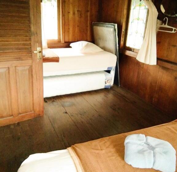 호텔 Katumbiri Resort