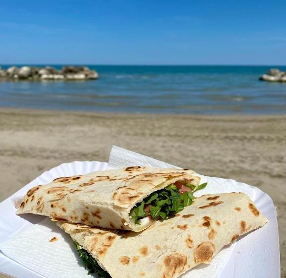 هتل Pari